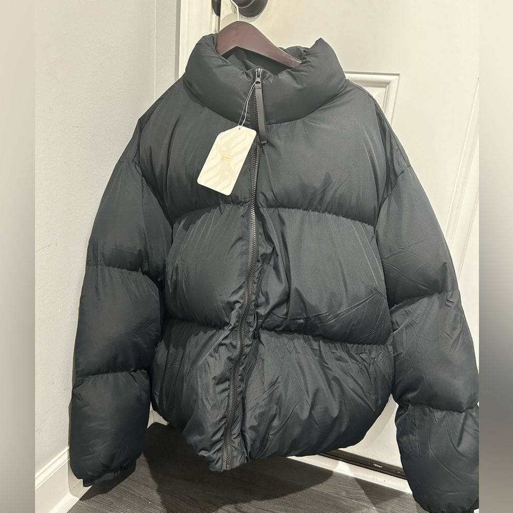 Fabletics Women’s Black Wander Puffer Jacket II